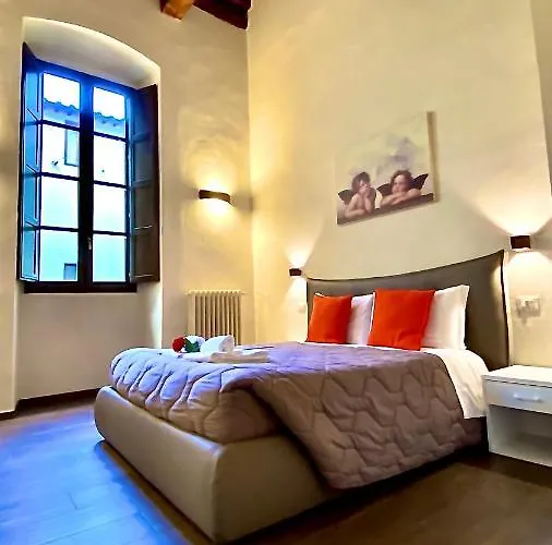 Santa Croce apt